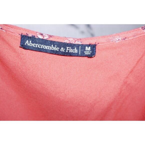 Abercrombie & Fitch Boho Floral Tie-Front Blouse – Size M - Picture 2 of 3